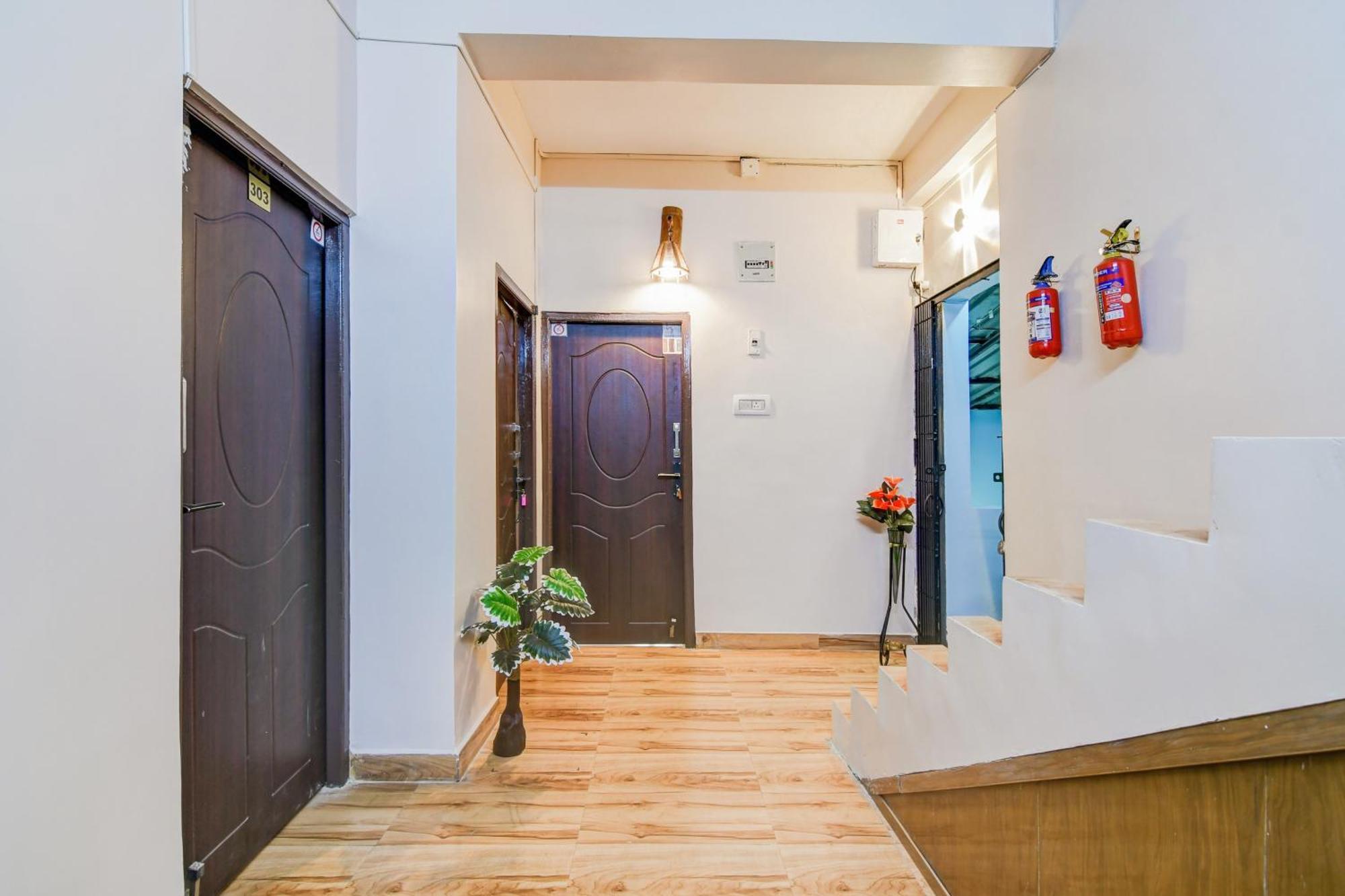Nager Bazaar Super Hotel O Jessore Road Kolkata Formerly Skyline Serenity מראה חיצוני תמונה